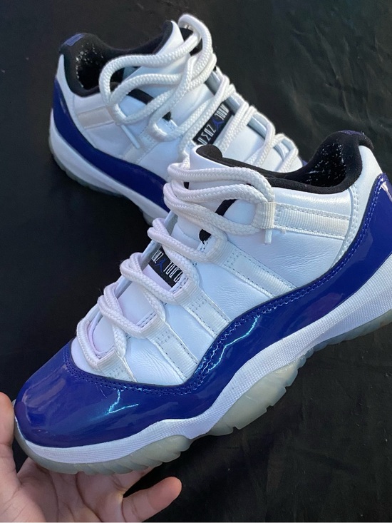 Jordan Shoes - Concord Low-Top Jordan 11’s